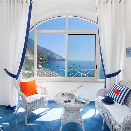 Casa Oceano بوسيتانو